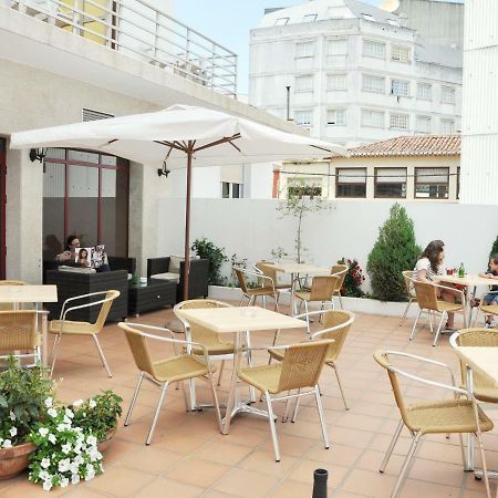Hostal Mourelos Эль-Грове Экстерьер фото
